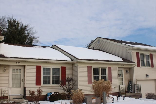 5279 Creekside Boulevard T34, Brunswick Hills, OH 44212