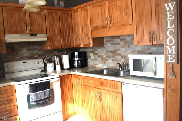 5279 Creekside Boulevard T34, Brunswick Hills, OH 44212