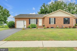 66 SYCAMORE LN, Hanover, PA 17331