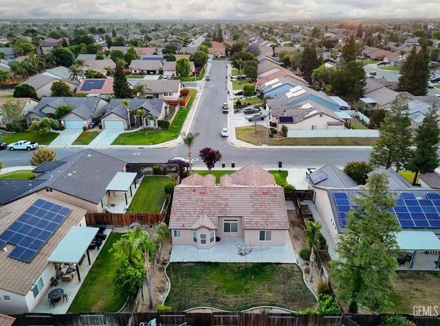 5506 Leeward Point Drive, Bakersfield, CA 93312