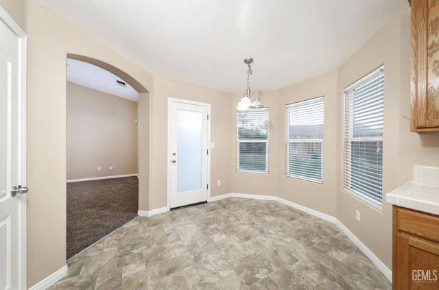 5506 Leeward Point Drive, Bakersfield, CA 93312