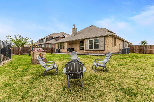 485 W Autumn Hill Bluff, Lavon, TX 75166