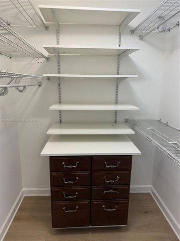 6039 Collins Ave 1136, Miami Beach, FL 33140