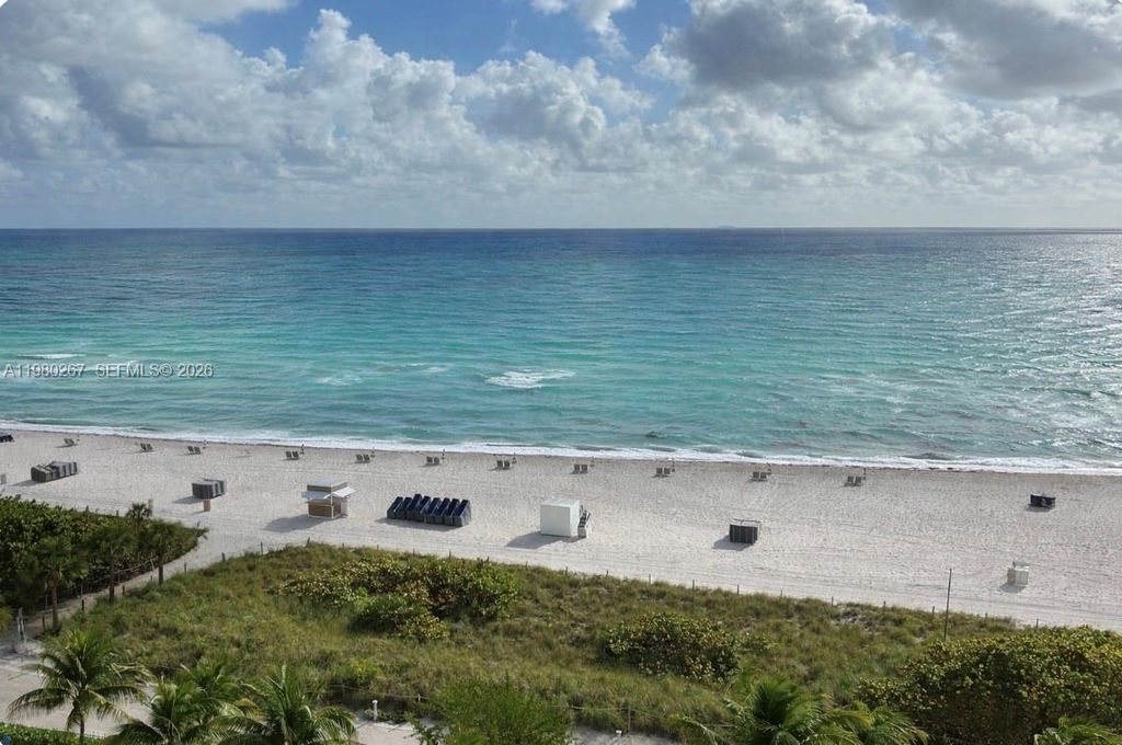 6039 Collins Ave 1136, Miami Beach, FL 33140