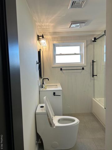 107 Sammis Avenue, Deer Park, NY 11729