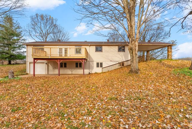 520 Peterson Ln, Clarksville, TN 37040