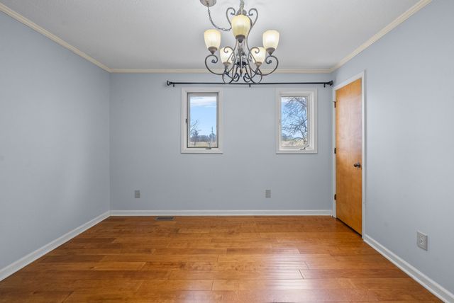 520 Peterson Ln, Clarksville, TN 37040