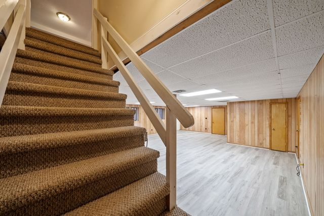 520 Peterson Ln, Clarksville, TN 37040