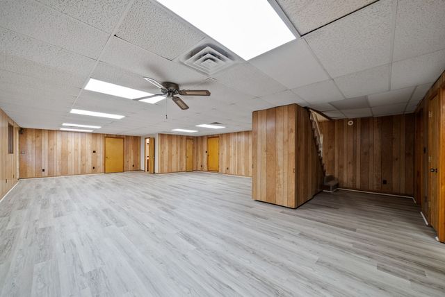 520 Peterson Ln, Clarksville, TN 37040