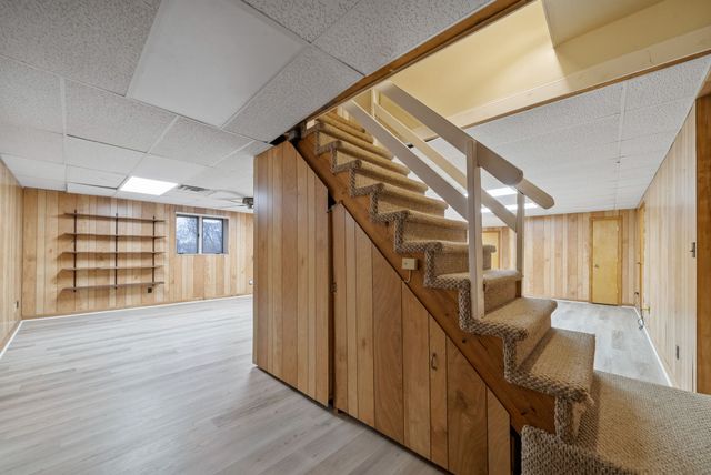 520 Peterson Ln, Clarksville, TN 37040