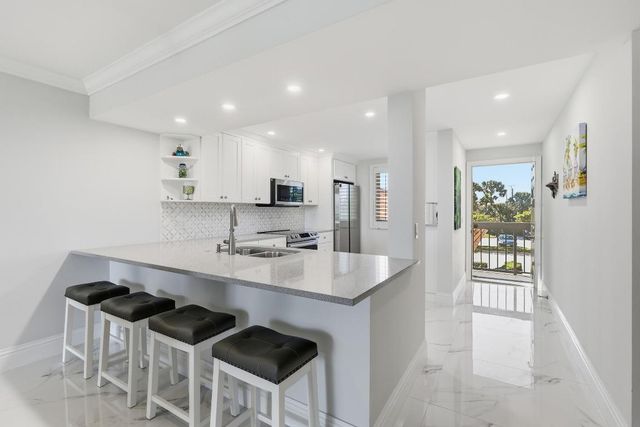 501 S Seas Drive 203, Jupiter, FL 33477