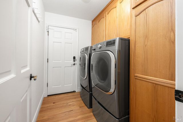 400 Eastin Dr, Sonoma, CA 95476