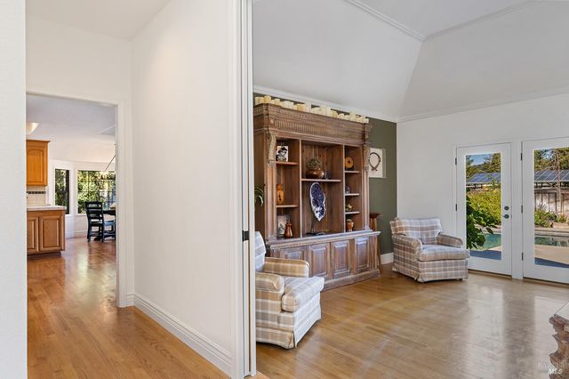 400 Eastin Dr, Sonoma, CA 95476