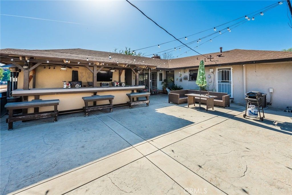 Image 13 of property listing at 3869 Lafayette, Riverside, CA 92503