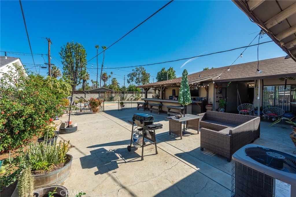 Image 14 of property listing at 3869 Lafayette, Riverside, CA 92503