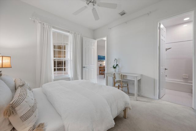 2920 Twin Oaks Way, Wellington, FL 33414