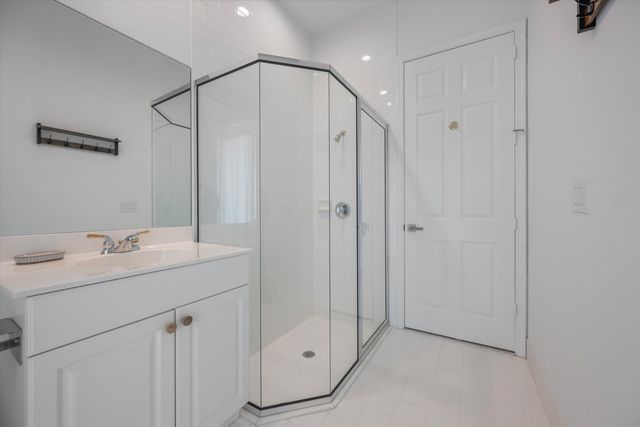 2920 Twin Oaks Way, Wellington, FL 33414