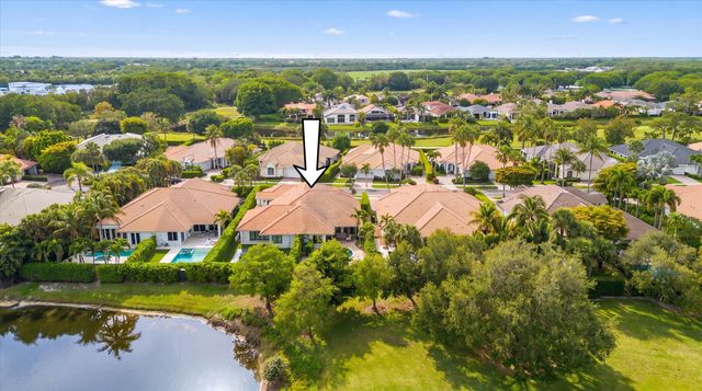 2920 Twin Oaks Way, Wellington, FL 33414