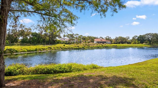 2920 Twin Oaks Way, Wellington, FL 33414