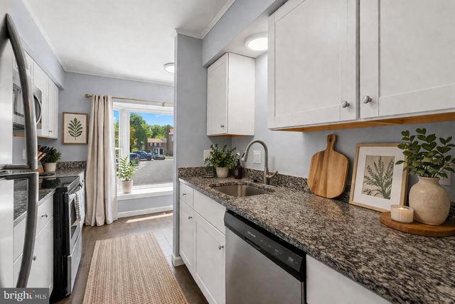 108 MIDDLE POINT CT, Gaithersburg, MD 20877