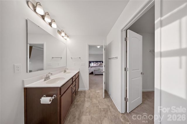 5137 Thomasville Drive, Belmont, NC 28012