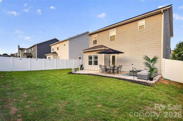 5137 Thomasville Drive, Belmont, NC 28012