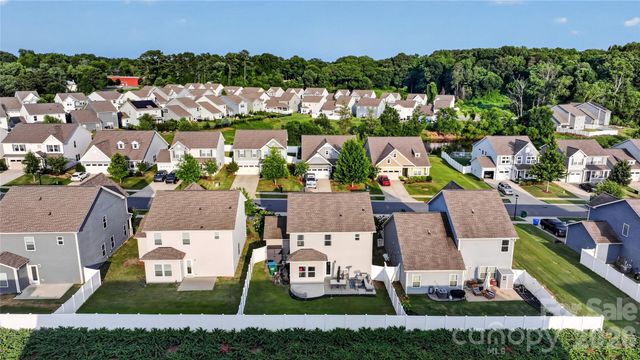5137 Thomasville Drive, Belmont, NC 28012