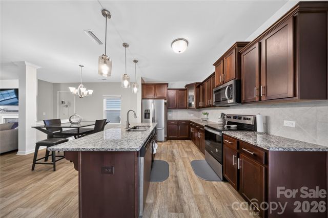 5137 Thomasville Drive, Belmont, NC 28012