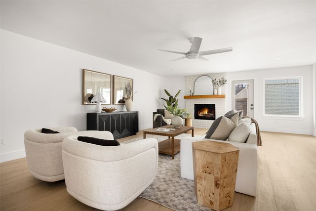 9666 Whitehurst Drive, Dallas, TX 75243