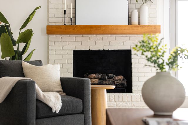 9666 Whitehurst Drive, Dallas, TX 75243