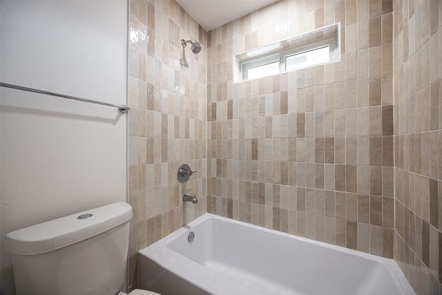 9666 Whitehurst Drive, Dallas, TX 75243