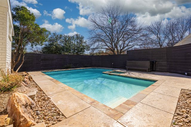 9666 Whitehurst Drive, Dallas, TX 75243