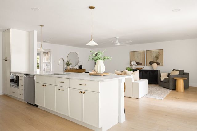 9666 Whitehurst Drive, Dallas, TX 75243