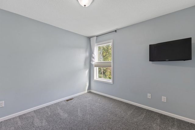 4824 Red Oak Lane, Minnetrista, MN 55364