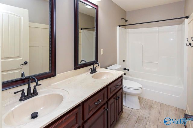 15818 Trey Hughes Drive, Harvest, AL 35749