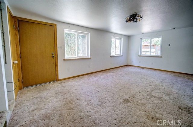 7293 Irwin, Palermo, CA 95968