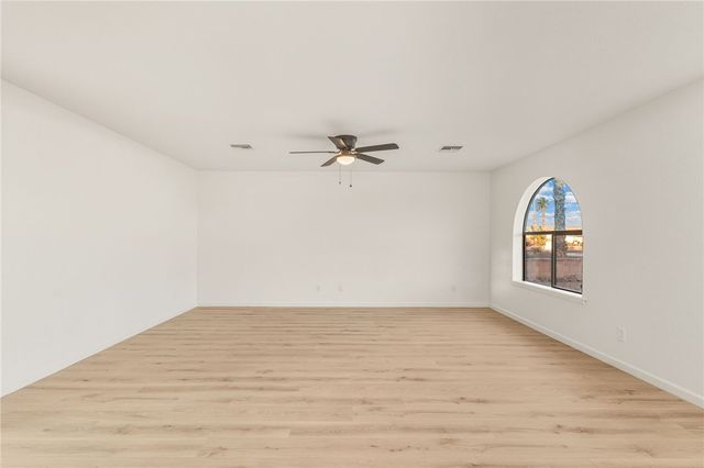 1805 E Boulder Creek Way, Fort Mohave, AZ 86426