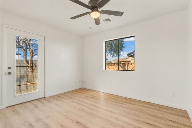 1805 E Boulder Creek Way, Fort Mohave, AZ 86426