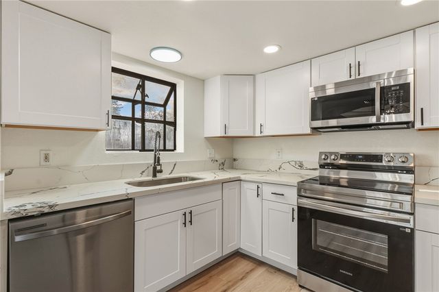 1805 E Boulder Creek Way, Fort Mohave, AZ 86426