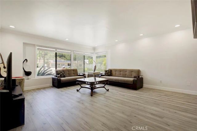 6916 Estepa, Tujunga, CA 91042
