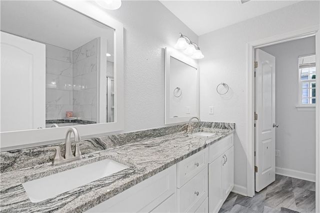 964 N King ST, Hampton, VA 23669