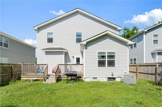 964 N King ST, Hampton, VA 23669