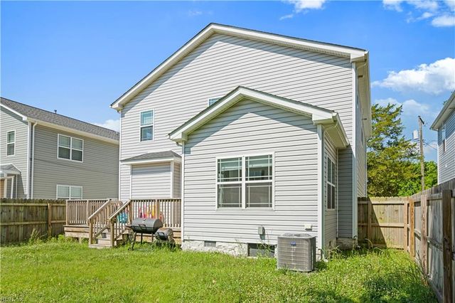 964 N King ST, Hampton, VA 23669