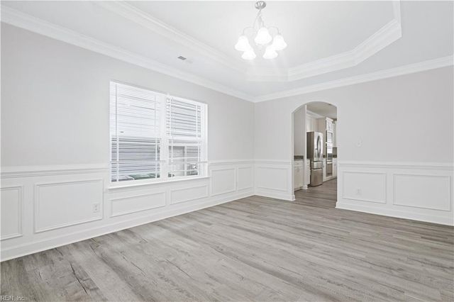 964 N King ST, Hampton, VA 23669
