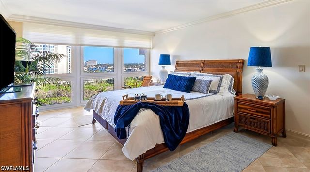 4031 Gulf Shore BLVD N 11-C, Naples, FL 34103