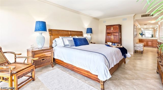4031 Gulf Shore BLVD N 11-C, Naples, FL 34103