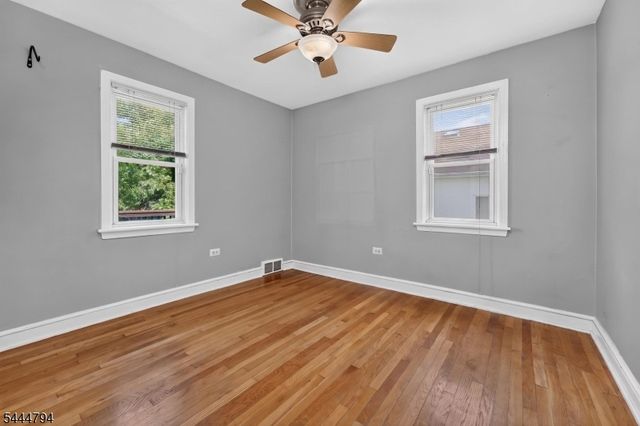 18 New Jersey Ave, Flemington Boro, NJ 08822