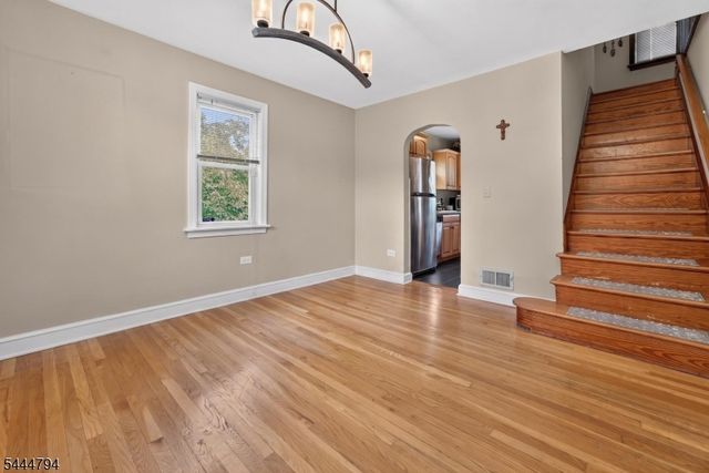 18 New Jersey Ave, Flemington Boro, NJ 08822