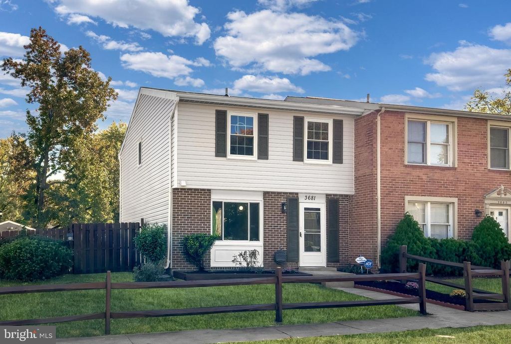 3681 MASTHEAD TRL, Triangle, VA 22172