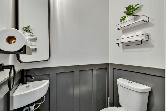 611 21st Ave, N, Nashville, TN 37203